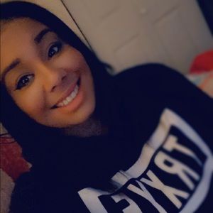 Meet your Posher, Markisha